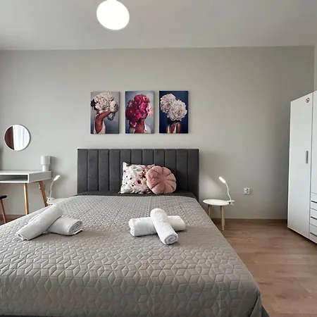 Apartment Sea Paradise *